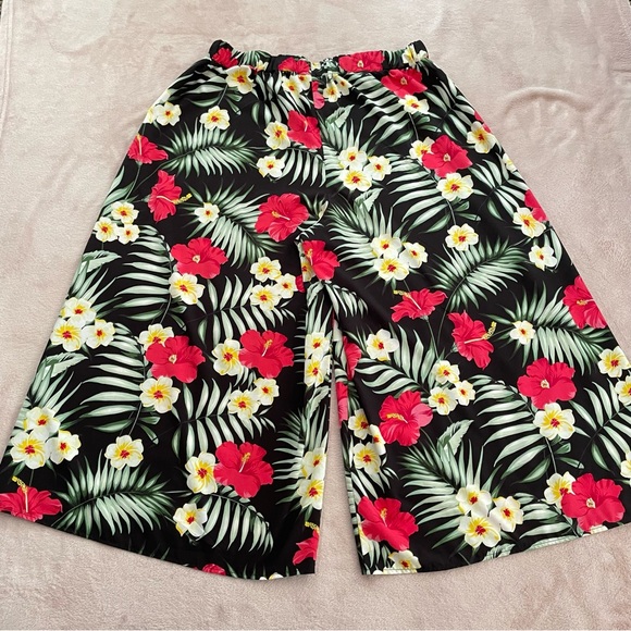 Tropical crop wide leg pant size L /XL - Picture 2 of 5